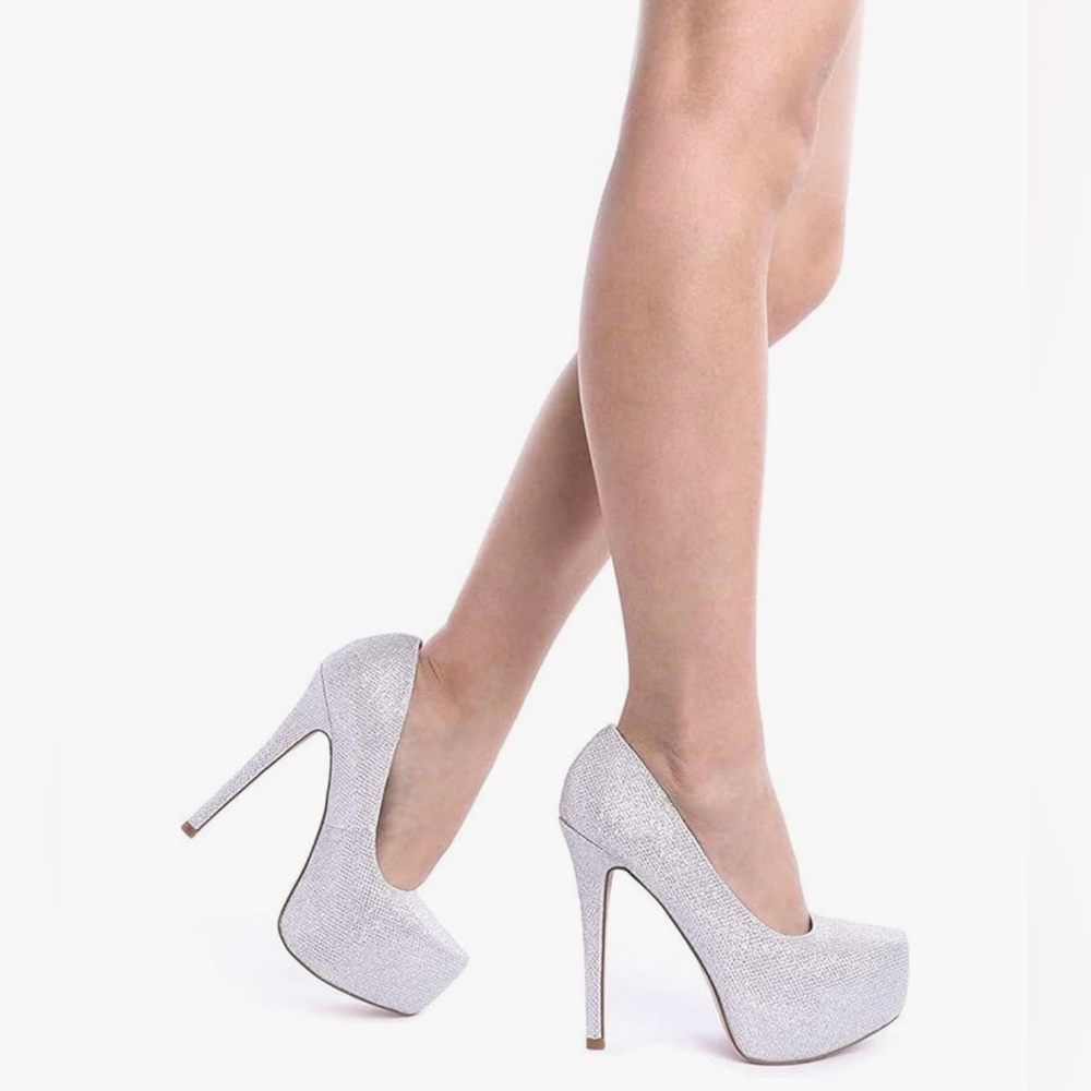 Dream Pairs Swan-30 Silver Sparkle Platform Stiletto Heels – Size 8